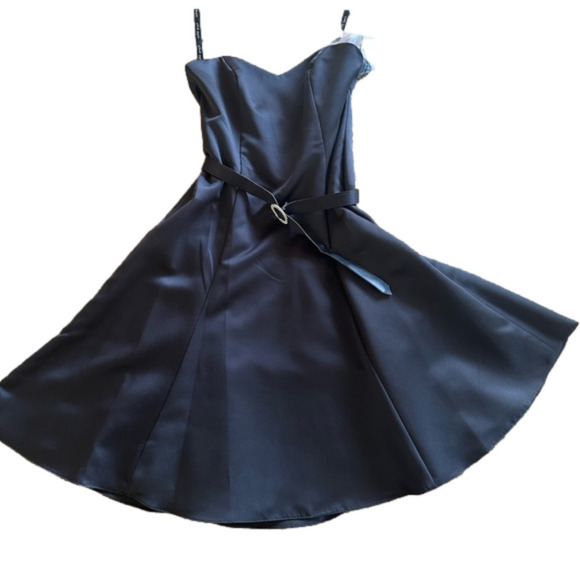 Alfred Angelo Strapless Fully Lined with Rhinestone Belt NWT - Picture 5 of 6